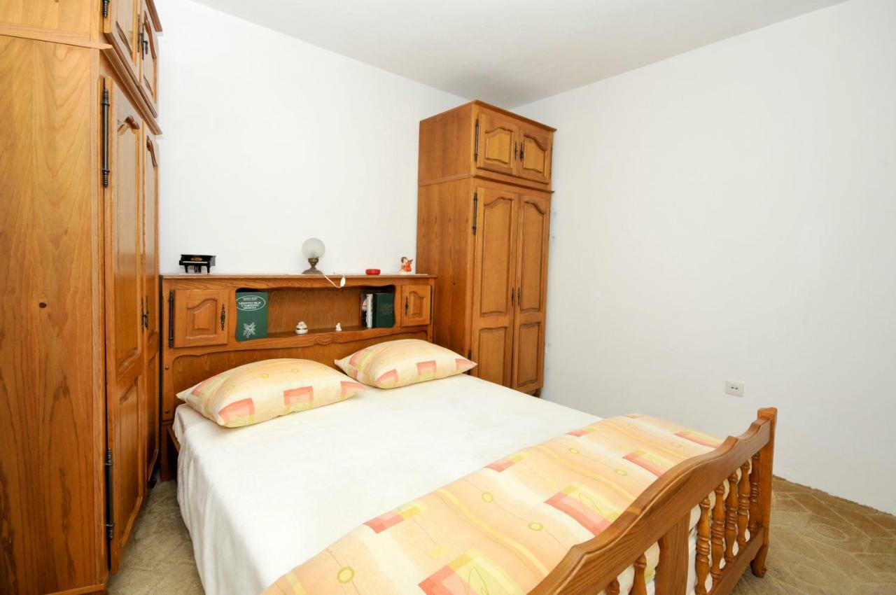 Apartment Ana 特罗吉尔 外观 照片